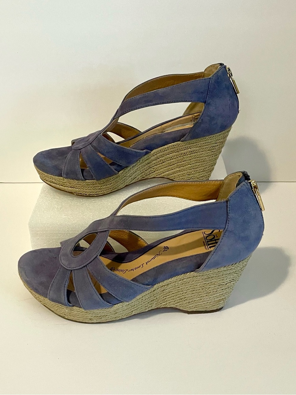 Sofft Lavendar Suede Espadrille Wedge Sandals - Picture 4 of 10